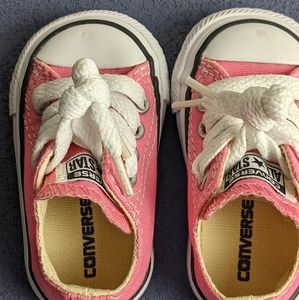 Converse Infant size 2